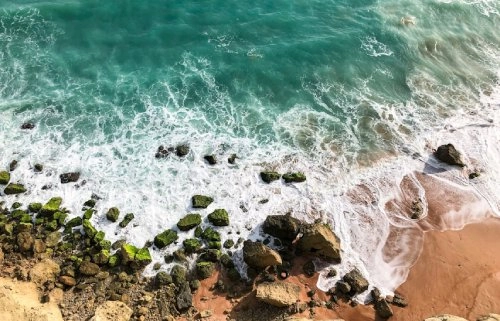 با dogholدر سفرهای ساحلی ایران بکرترین سواحل ایران را از شمال تا جنوب کشف کنید.